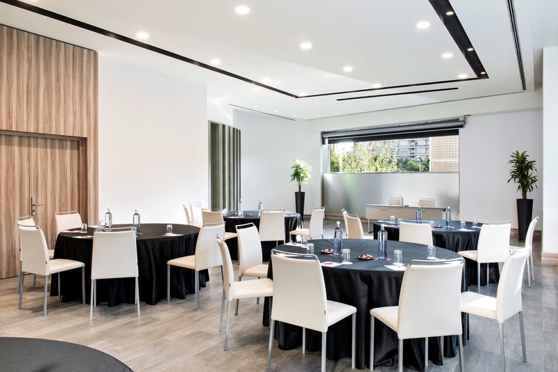 nh collection barcelona constanza