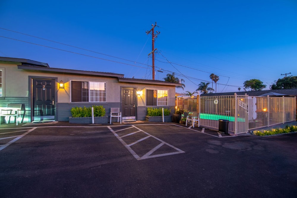 shell beach inn