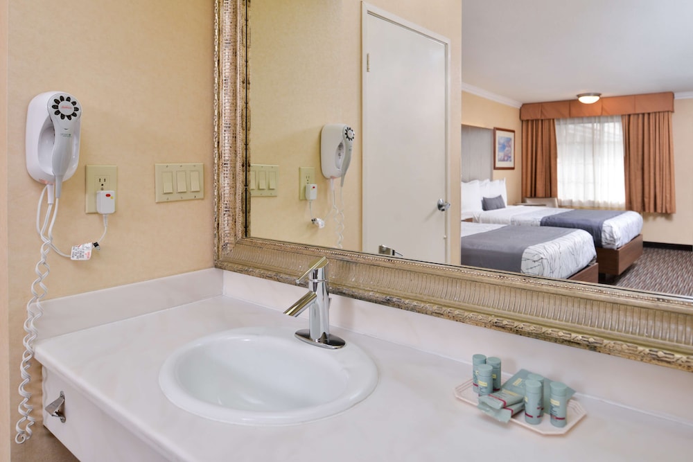 best western airpark hotel los angeles lax airport