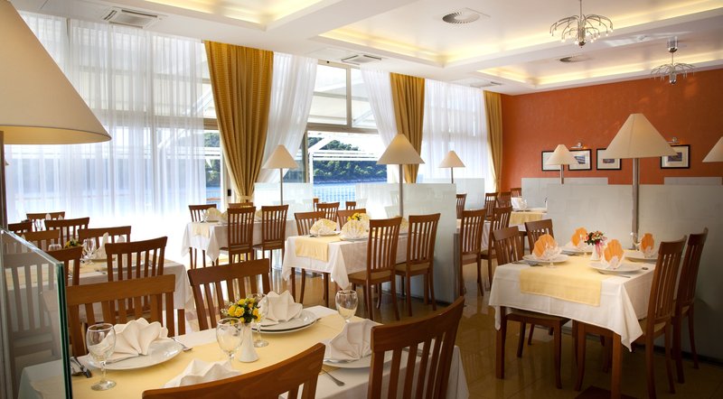 aminess younique lume hotel