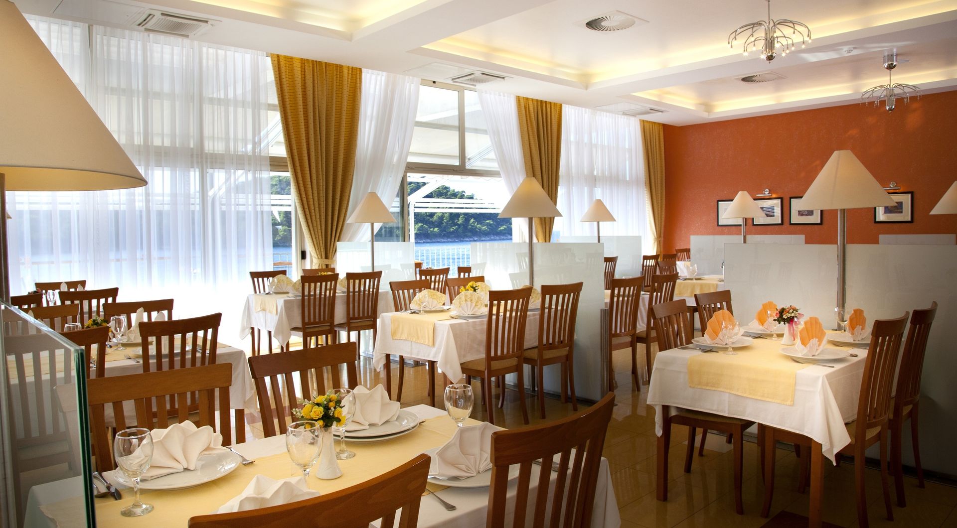 aminess younique lume hotel