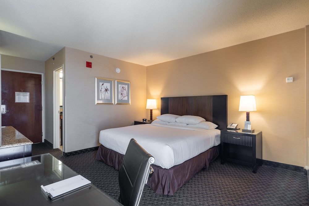 doubletree by hilton new york jfk airport