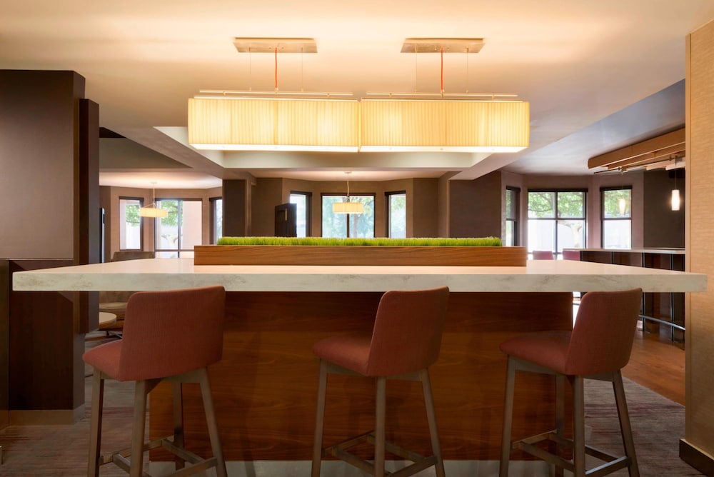 courtyard by marriott akron fairlawn