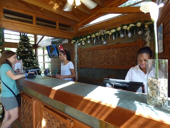 paradise beach hotel and resort