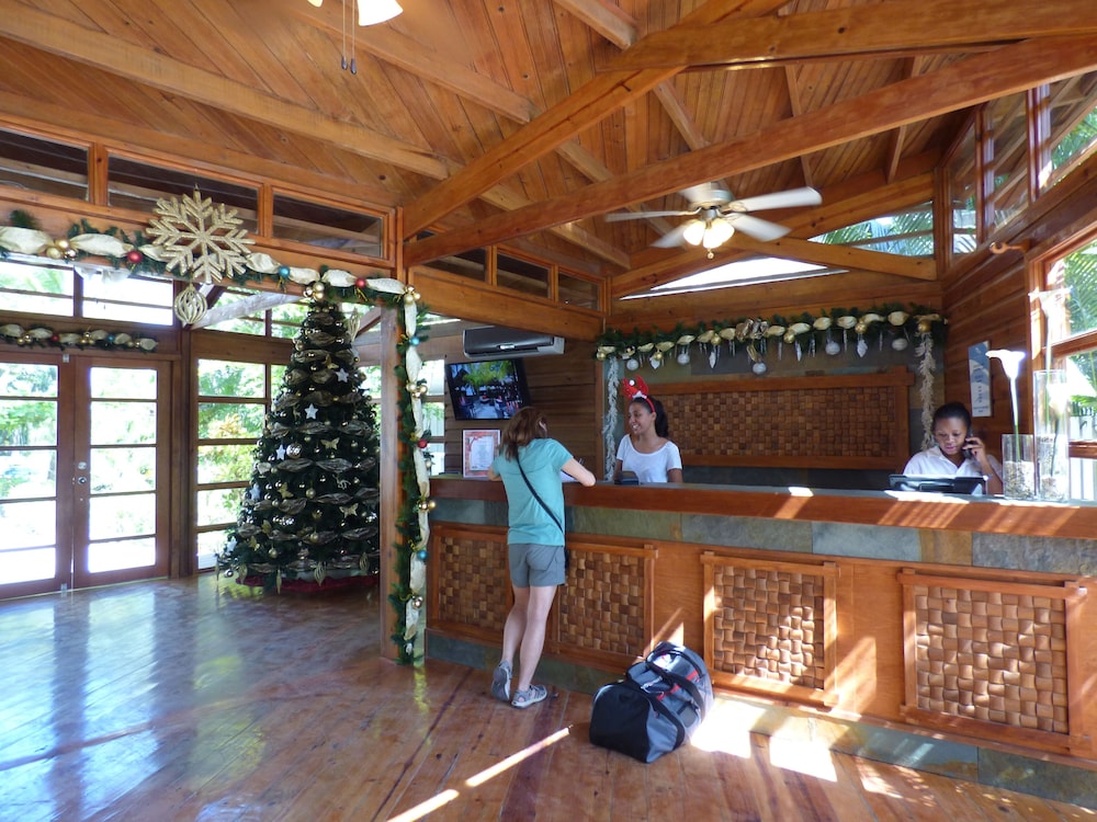 paradise beach hotel and resort