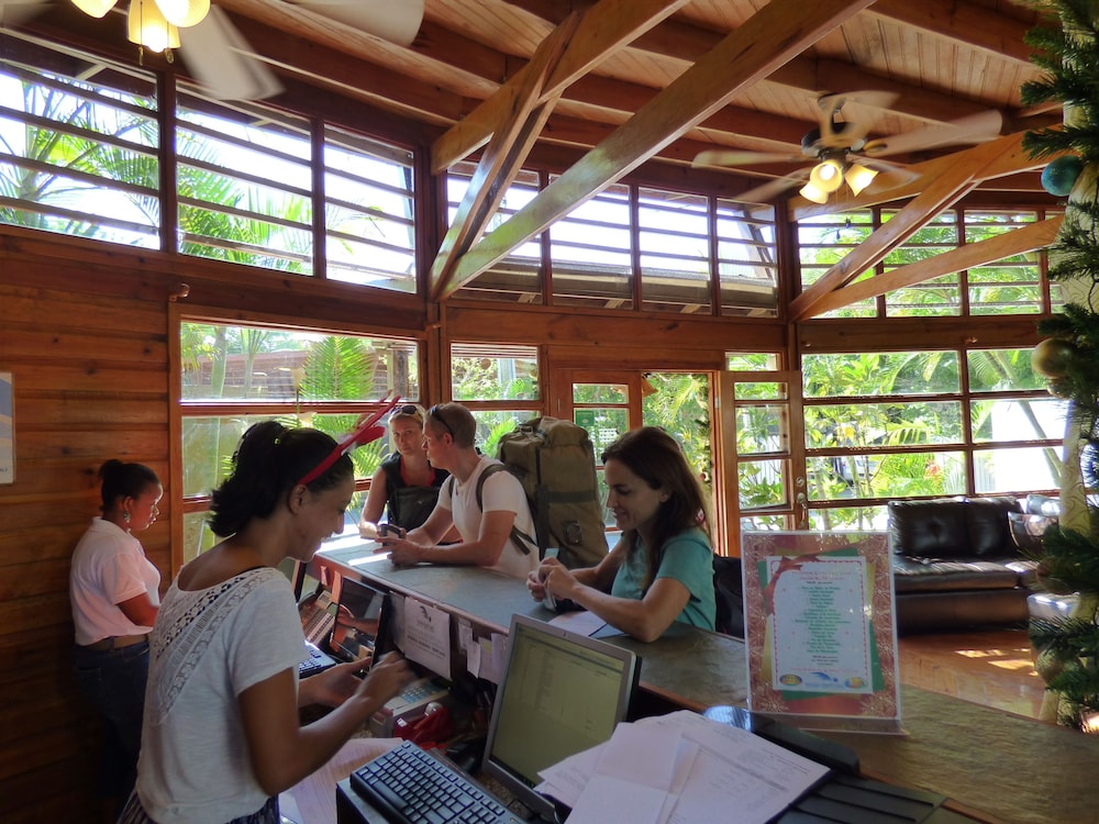 paradise beach hotel and resort