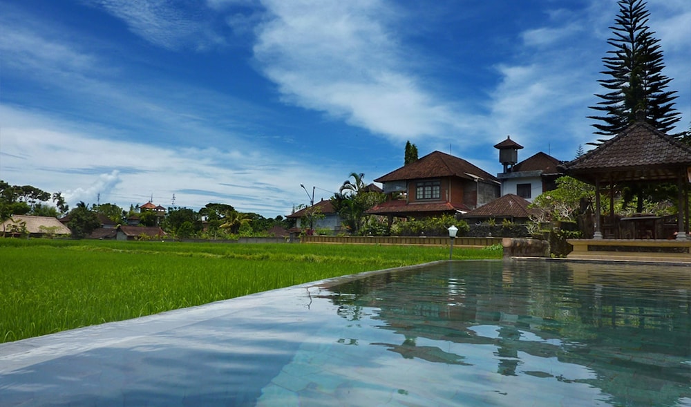 cendana resort and spa