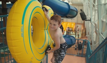 Americana Waterpark Resort And Spa,Niagara Falls>>Lundy's Lane,3 star