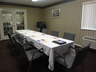americas best value inn and suites houston brookhollow nw