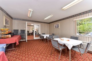 americas best value inn and suites houston brookhollow nw
