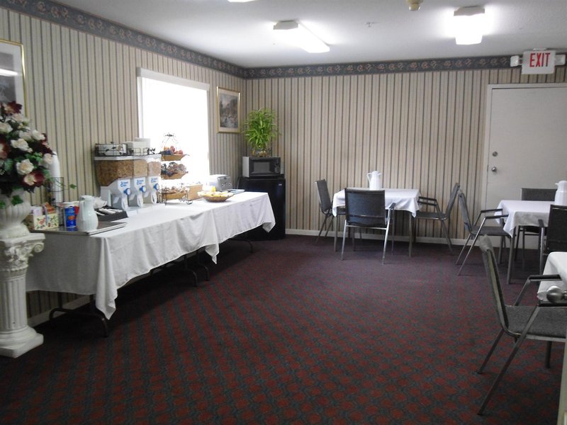 americas best value inn and suites houston brookhollow nw