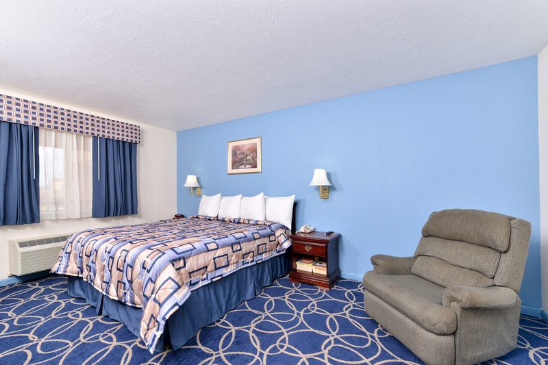 americas best value inn and suites houston brookhollow nw