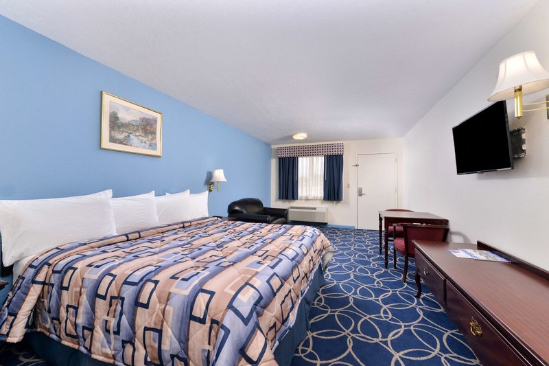 americas best value inn and suites houston brookhollow nw