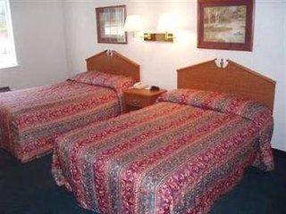americas best value inn and suites houston brookhollow nw