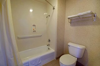 americas best value inn and suites houston brookhollow nw