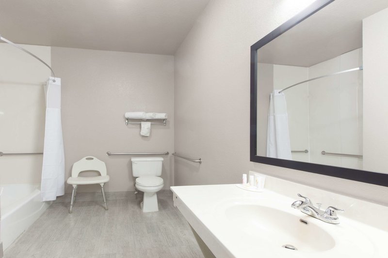 grand villa inn galleria