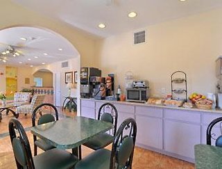 grand villa inn galleria