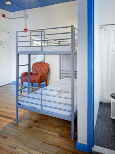 central park west hostel