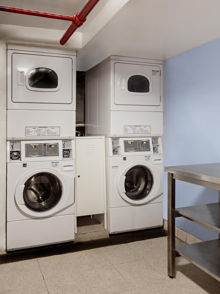 central park west hostel