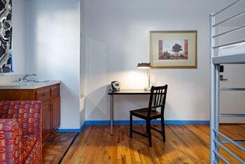 central park west hostel