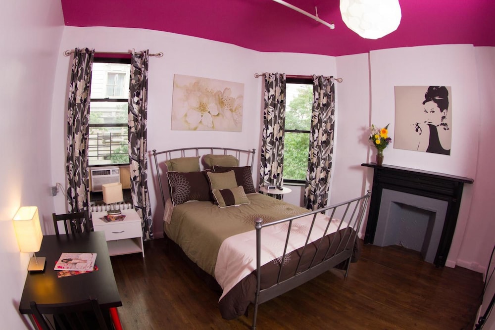 central park west hostel