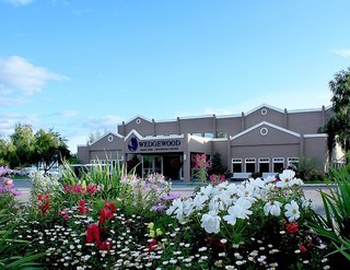 Wedgewood Resort,College>>Alaska,3 star