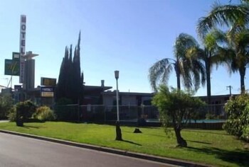 mayfield motel
