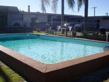 mayfield motel