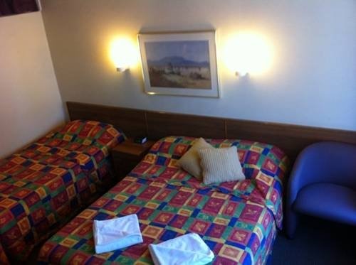 mayfield motel