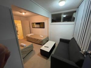 mayfield motel