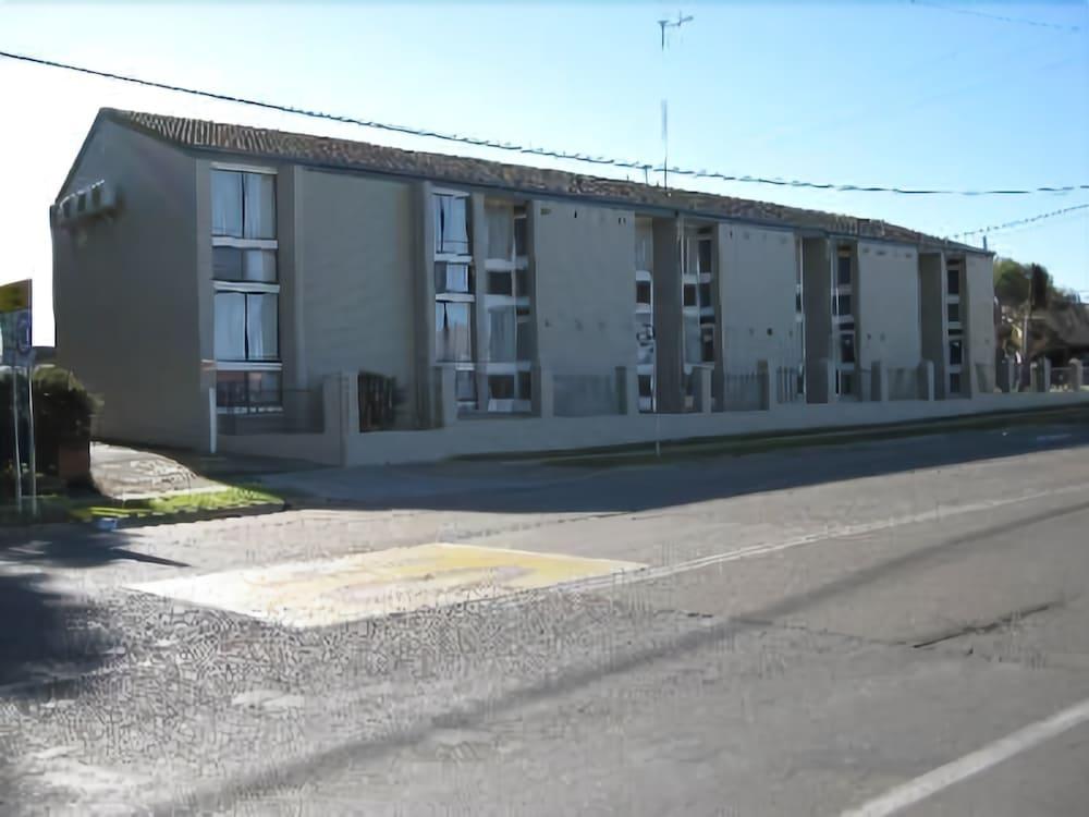 Goulburn Motor Inn,New South Wales>>Goulburn,3 star