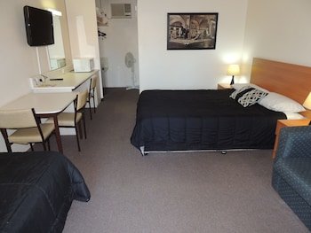 Memphis Motor Inn,New South Wales>>Parkes,3 star