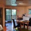 treetops accommodation montville