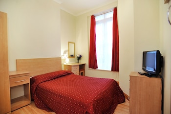 elmwood hotel
