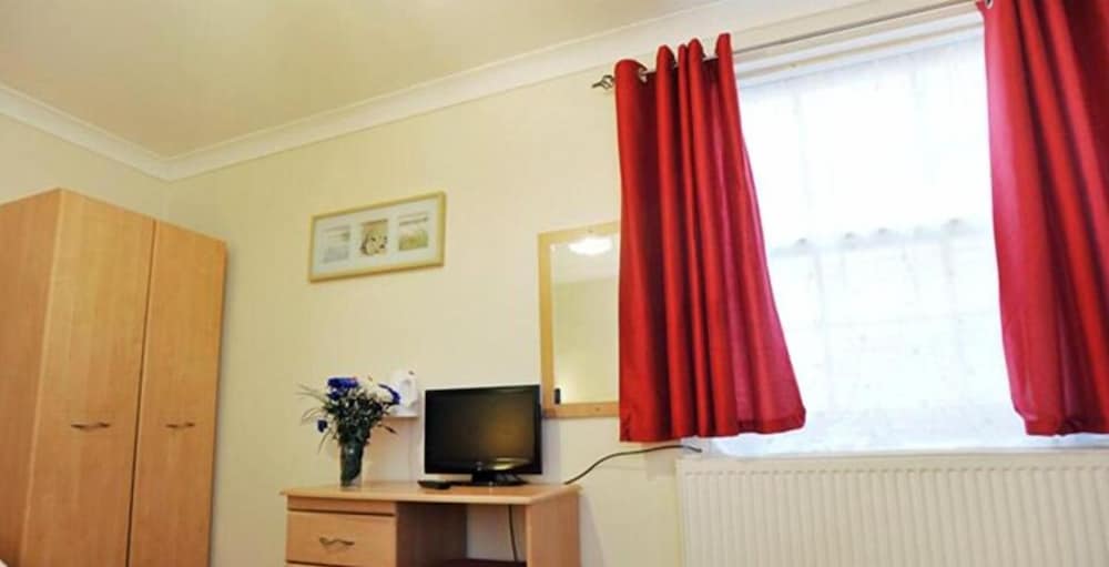 elmwood hotel