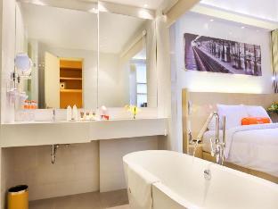 harris hotel and conventions gubeng surabaya