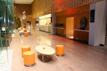 harris hotel and conventions gubeng surabaya