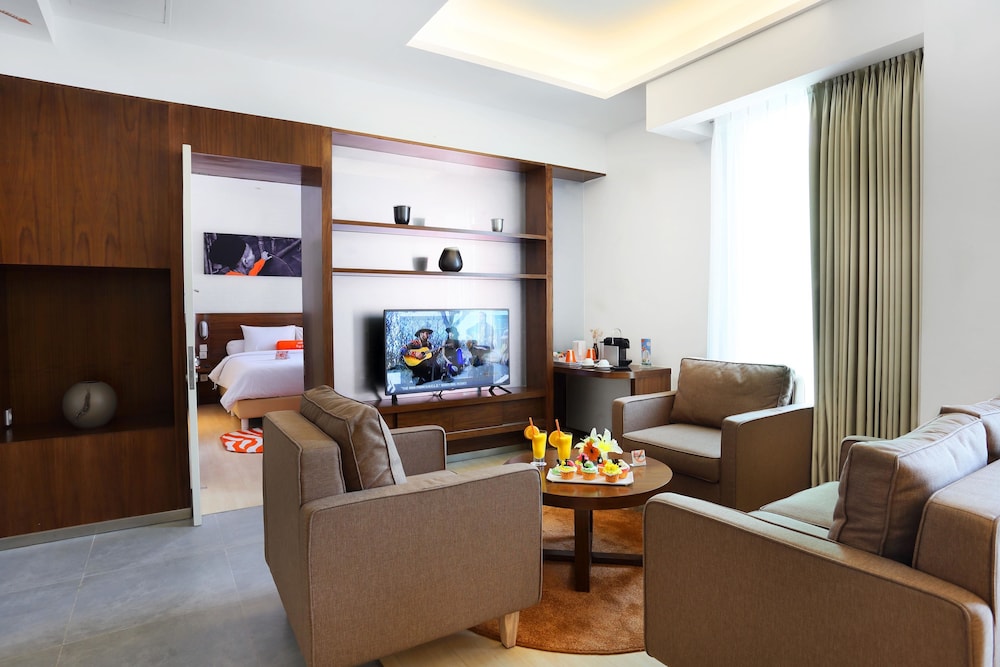 harris hotel and conventions gubeng surabaya