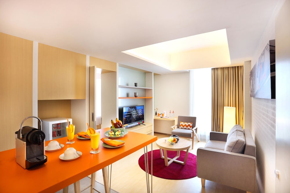 harris hotel and conventions gubeng surabaya