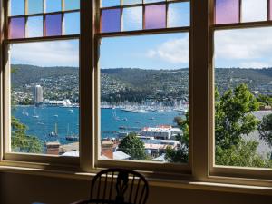 Grande Vue Private Hotel,Glebe>>Battery Point,5 star