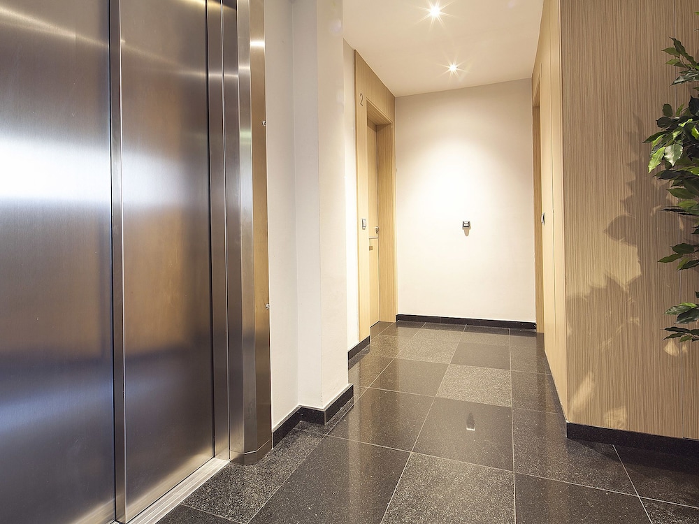 bonavista apartments virreina