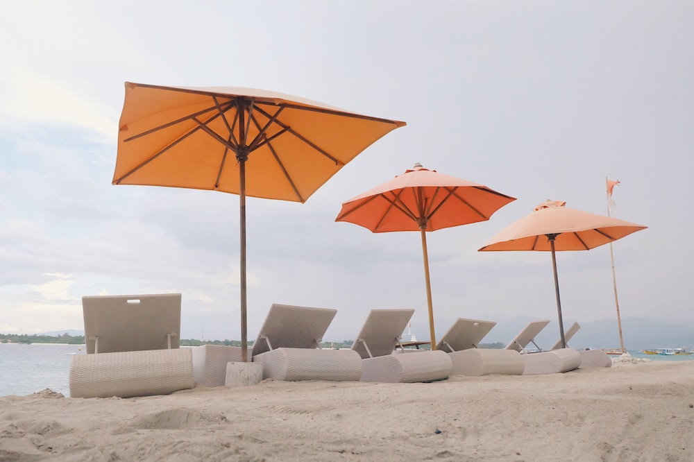 laguna gili beach resort