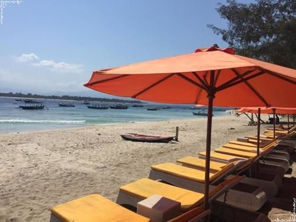 laguna gili beach resort