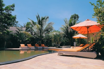 laguna gili beach resort