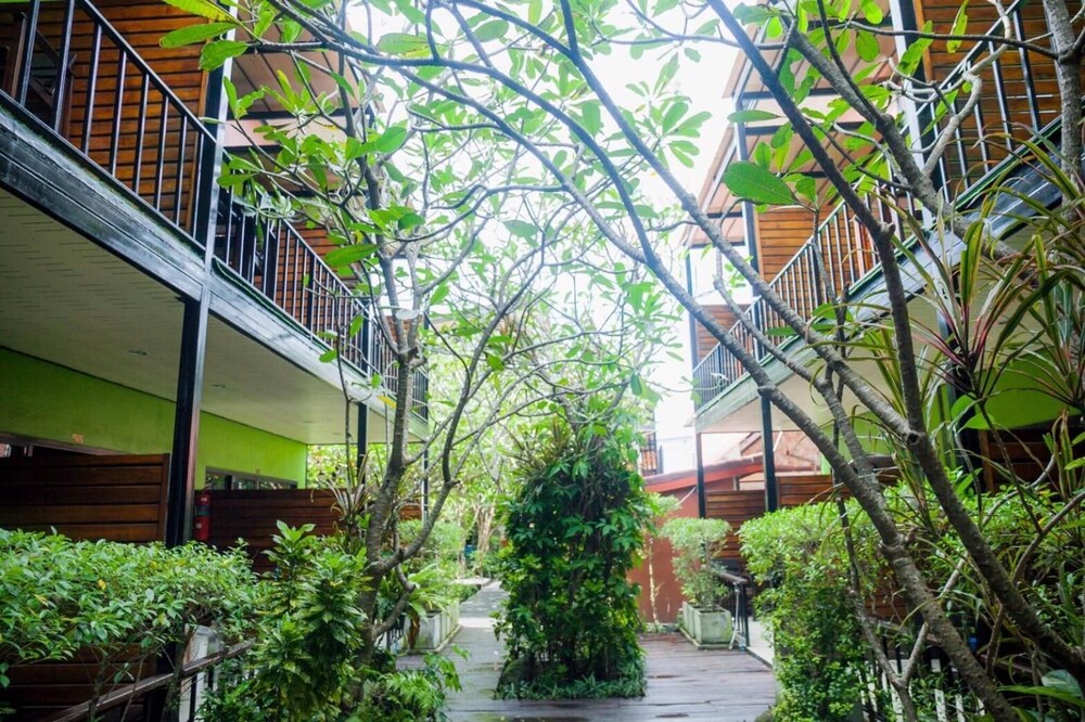 leelawadee lipe resort