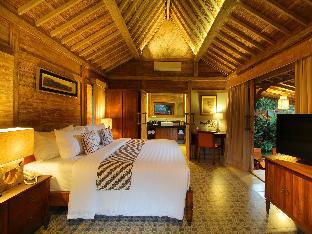 suarti boutique village