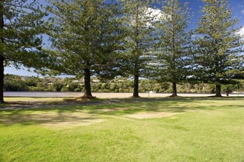 reflections evans head holiday park