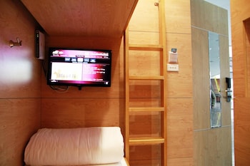 vatc sleeppod terminal 1