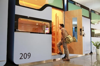 vatc sleeppod terminal 1