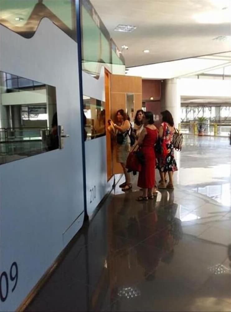 vatc sleeppod terminal 1